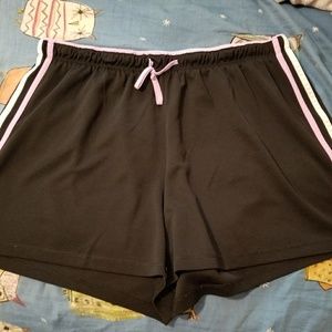 Made For Life Quick-Dri shorts